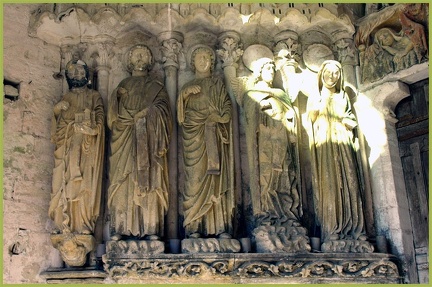 statues2 1000